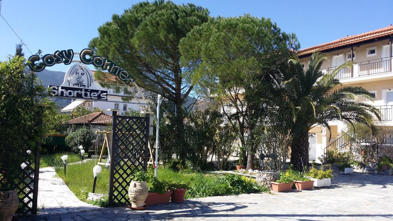 Venus Studios Alykanas  Buitenkant foto