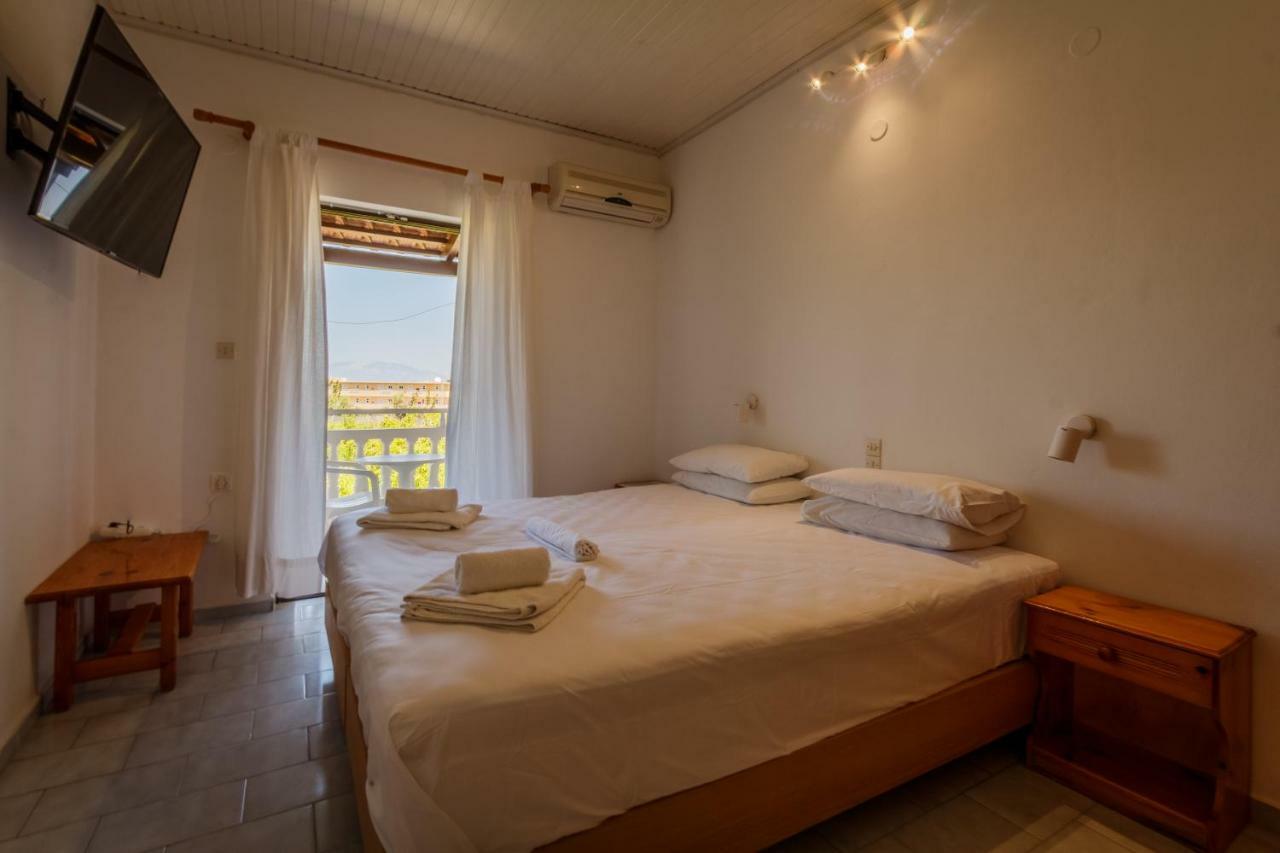 Venus Studios Alykanas  Buitenkant foto